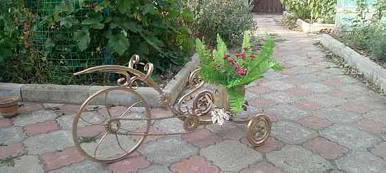 Художественное изделие(велосипед, подставки) Донецк