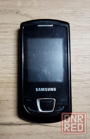 Мобильный телефон, Samsung, слайдер Макеевка - изображение 1