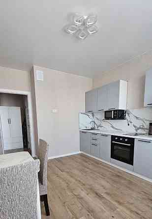 сдаётся светлая, уютная квартира с новым ремонтом в Калининском районе, Марабушта Донецк