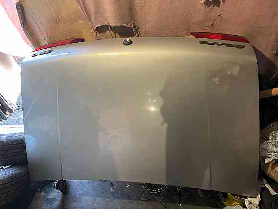 Продам крышку багажника на газ 3110, 31105 Донецк