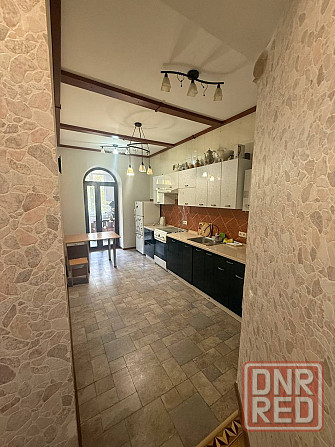 Продается 3-х квартира Центр Донецк Макеевка - изображение 1