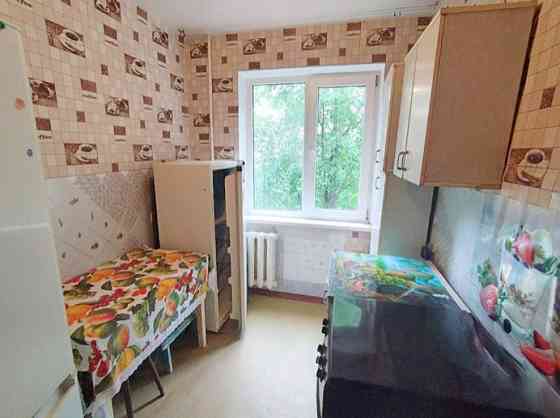 Срочно продам 2-х ком кв-ру на Щетинина 4/9ти Донецк