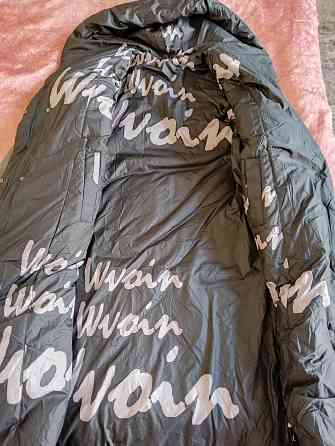 Продаю зимнее пальто Донецк