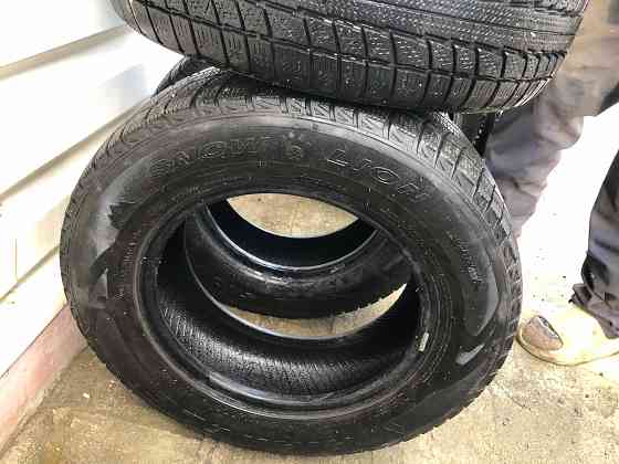 Продам комплект б/у зимней резины с дисками Макеевка