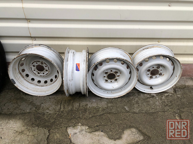 Продам комплект б/у зимней резины с дисками Макеевка - изображение 3