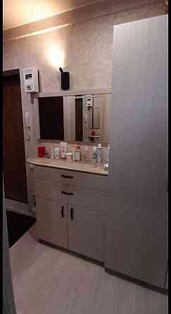 Срочно 1к кв м-н Зеленый Макеевка