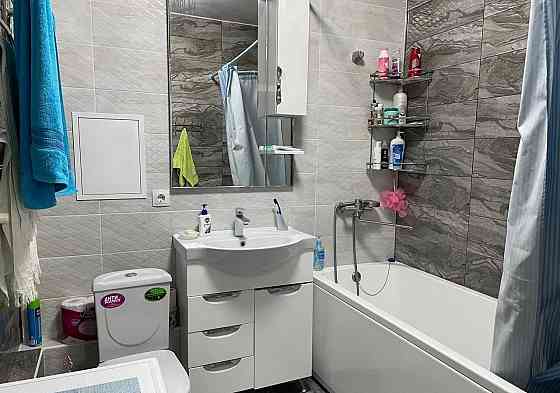 однокомнатную квартиру Калининский район бульвар Шевченко Макеевка