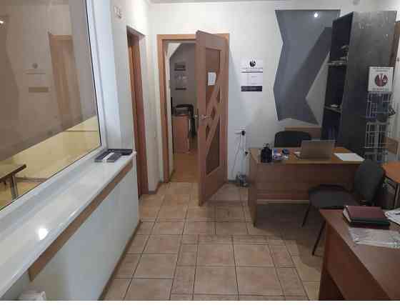 Аренда 40м офис 3 кабинета около к-р "Звездочка" Донецк