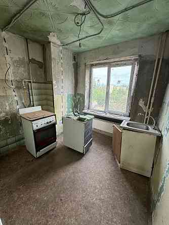 Срочно 2к квартал Строитель Макеевка