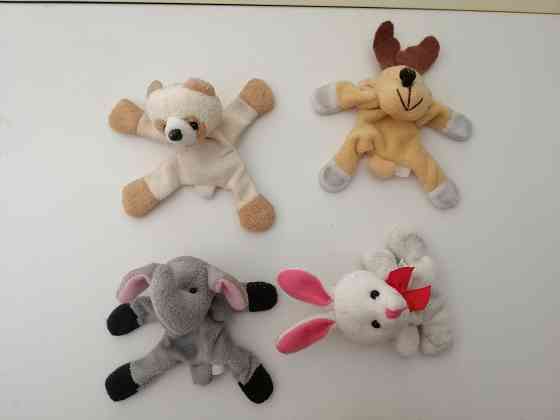 Продам магниты на холодильник игрушки Донецк