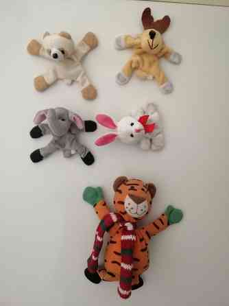 Продам магниты на холодильник игрушки Донецк