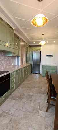 Продам 3-х комнатную в Новострое 100 м² + Паркоместо. Ремонт. Донецк