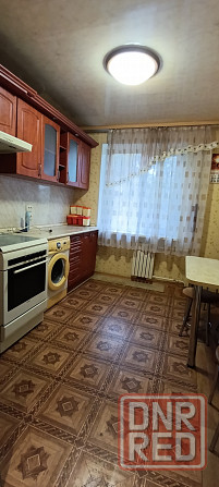 Продам 3-х комнатную в Куйбышевском р-не, Площадь Бакинских Комиссаров. 5/9. Мебель. Техника. Донецк - изображение 1