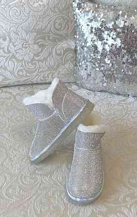 Красивые зимние блестящие угги с камнями, зимние сапоги, ботинки, натуральный мех Донецк