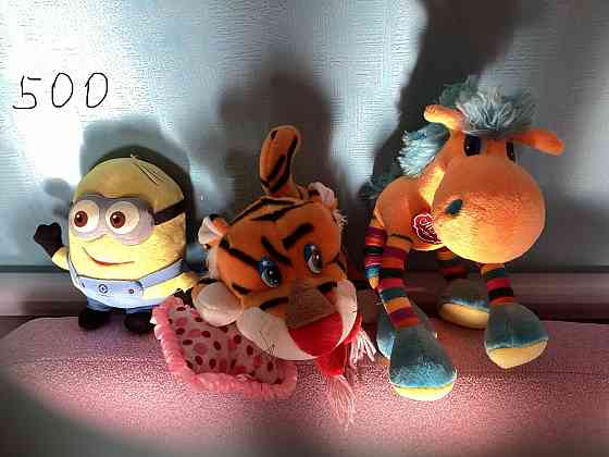 Мягкие игрушки, предметы декора Макеевка