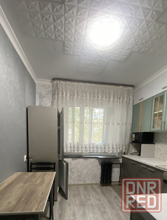 Сдаю двухкомнатную квартиру в Будённовском районе Донецка, по ул. Вышнеградского. Донецк - изображение 1