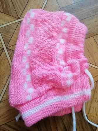 Продам шапочки шапки для новорожденной девочки Донецк