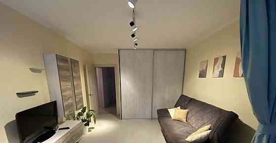 Постоянная подача воды! Сдаю двухкомнатную квартиру 60.0 м² этаж 2/9 город Донецк, Кировский район, Донецк