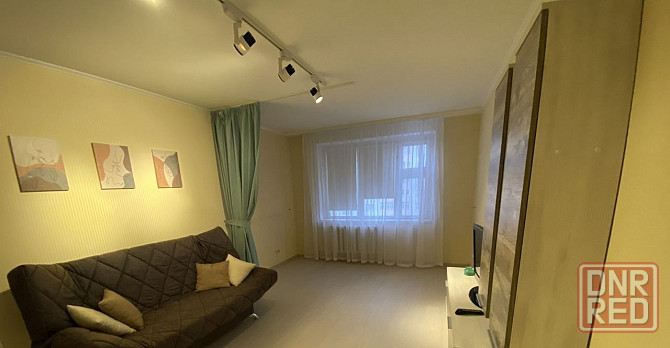 Постоянная подача воды! Сдаю двухкомнатную квартиру 60.0 м² этаж 2/9 город Донецк, Кировский район, Донецк - изображение 3