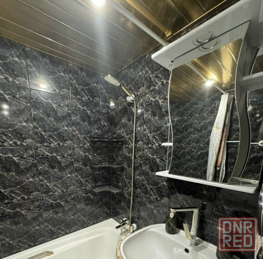 Буденновский район, ул Независимости Донецк - изображение 1