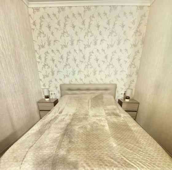 к сдаче предлагается двухкомнатная студия, куйбышевский район, ул. куйбышева Донецк