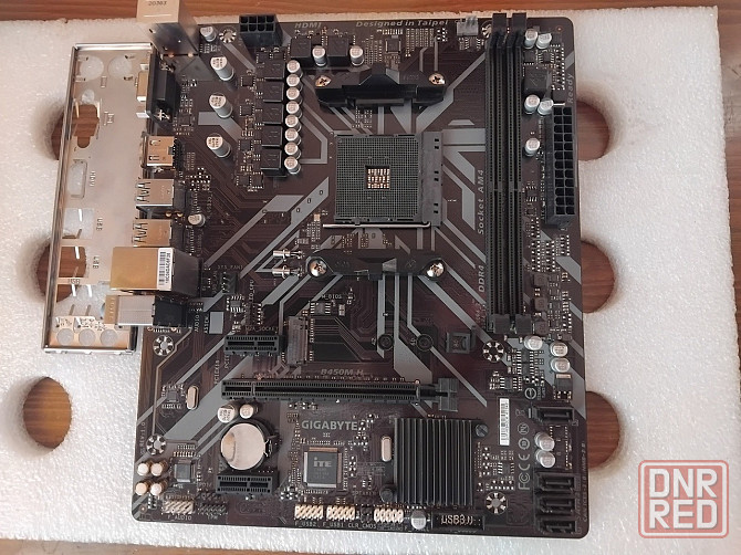 Материнская плата Gigabyte Донецк - изображение 1