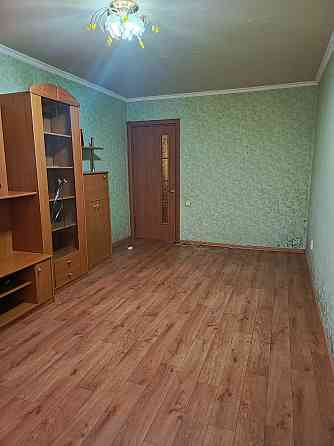 Продается двухкомнатная квартира в Пролетарском районе, рядом с 9-й больницей Донецк