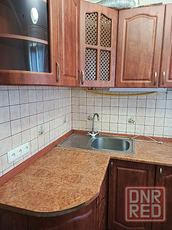 Продается двухкомнатная квартира в Пролетарском районе, рядом с 9-й больницей Донецк - изображение 1