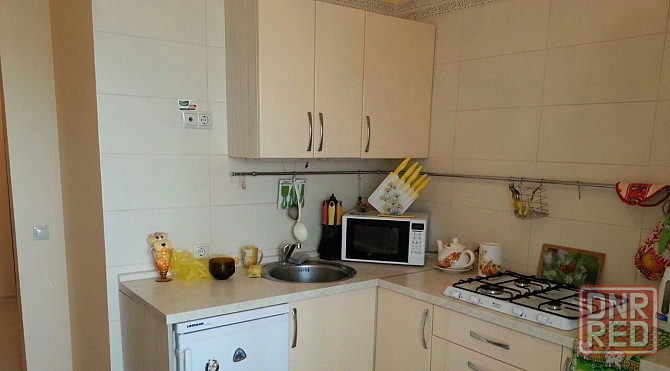 Срочно сдам однокомнатную квартиру в Ленинском районе, мкрн Звездный Донецк - изображение 1