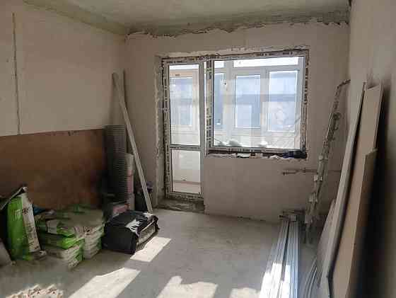 Продаётся 1 к.кв. просп. Ватутина, кинотеатр "Звездочка". Донецк