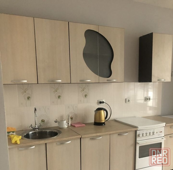 Сдаю двухкомнатную квартиру 64.0 м² этаж 5/10 город Донецк, Кировский район, мкр Донецк - изображение 4