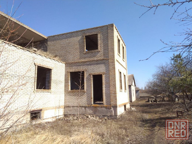 Продам землю с недостроенным домом. Докучаевск - изображение 3