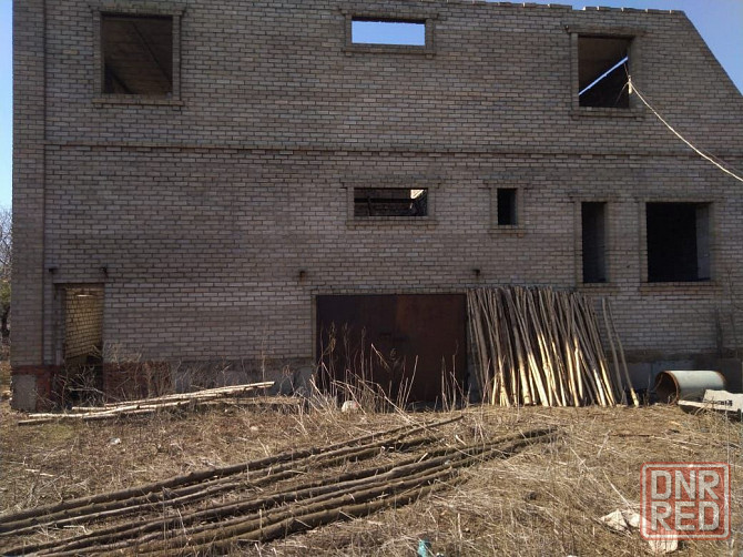 Продам землю с недостроенным домом. Докучаевск - изображение 8