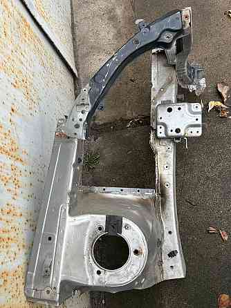 Продам четверть кузова перед левая Lexus RX 350 2008 Торез