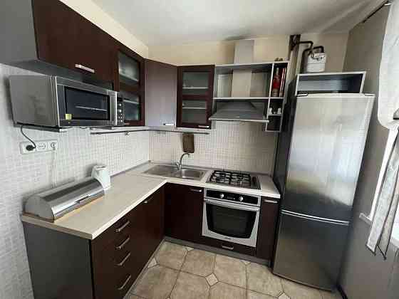 Сдается 2-комнатная квартира в Ворошиловском районе гастроном Москва Донецк