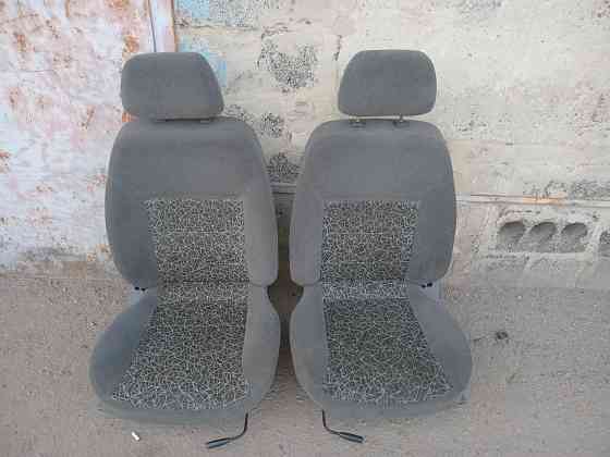 Продаю сидения передние на ланос,сенс Донецк