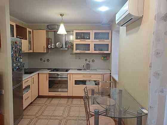 Продам 2-х комнатную квартиру в Ворошиловском районе Донецк