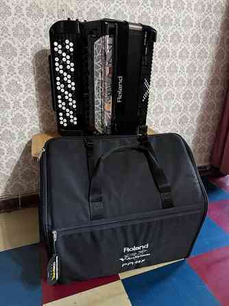 Баян Roland 8FR-8XB BK Донецк