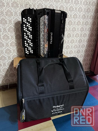 Баян Roland 8FR-8XB BK Донецк - изображение 1