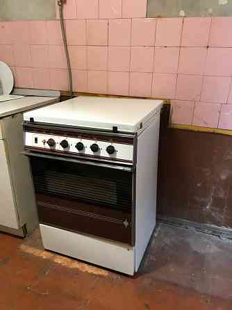 продам газовую плиту б/у Донецк