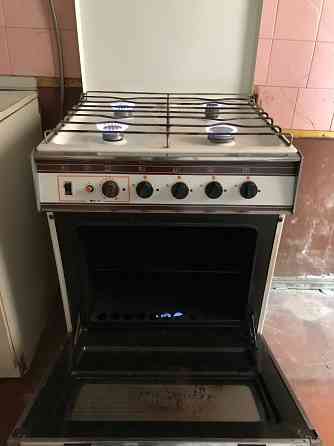 продам газовую плиту б/у Донецк