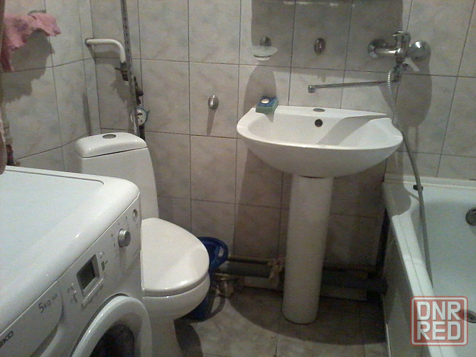 сдам 1-ком квартиру в ворошил. р-не, пр. ватутина- р. люксембург.,есть все. Донецк - изображение 5