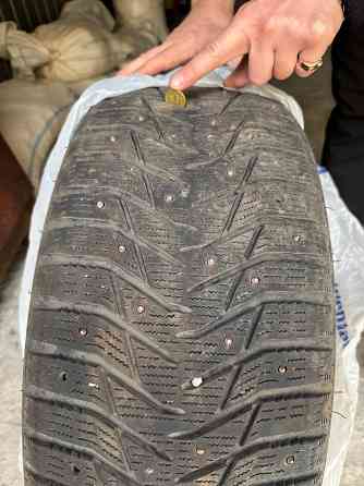 Продам зимнюю резину 235/50R18 4шт 16000 Макеевка