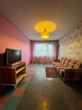 Продажа 1-комнатной квартиры 4/5 в самом центре г. Харцызска, м-н Металлург Харцызск