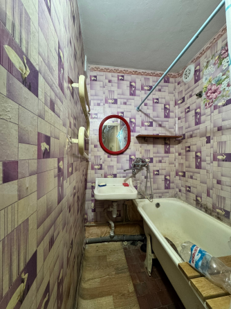 Продажа 1-комнатной квартиры 4/5 в самом центре г. Харцызска, м-н Металлург Харцызск