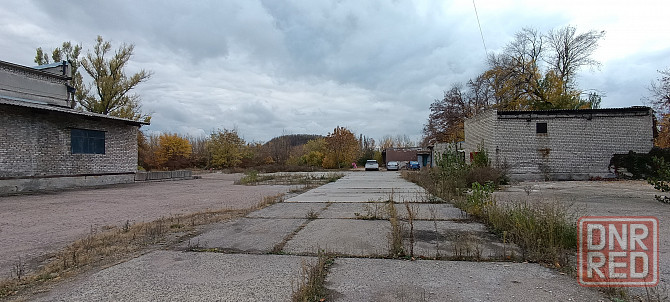 Сдам Склад с Рампой 1200 м² и территория 1.7 га. Офис. Гараж. Все коммуникации. . Скважина. Макеевка - изображение 3