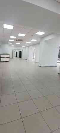 Сдам Автосалон 360 м² в Центре. Ремонт. Большая площадка. Парковка. Первая линия. Донецк