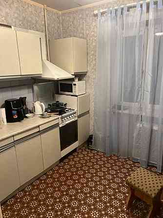 Сдам 2-х комнатную на Цветочном, Буденновский район. Всё необходимое есть. Донецк