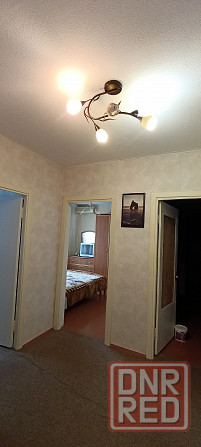 Продам 3-х комнатную 2/9 на Донском, Буденновский район. Холл. Донецк - изображение 5