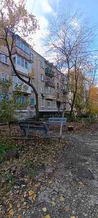 Продам 2-х комн. на Червоногвардейке, пос.Крупской. Кирпичный дом. 3/4. Мебель. Документы готовы. Макеевка